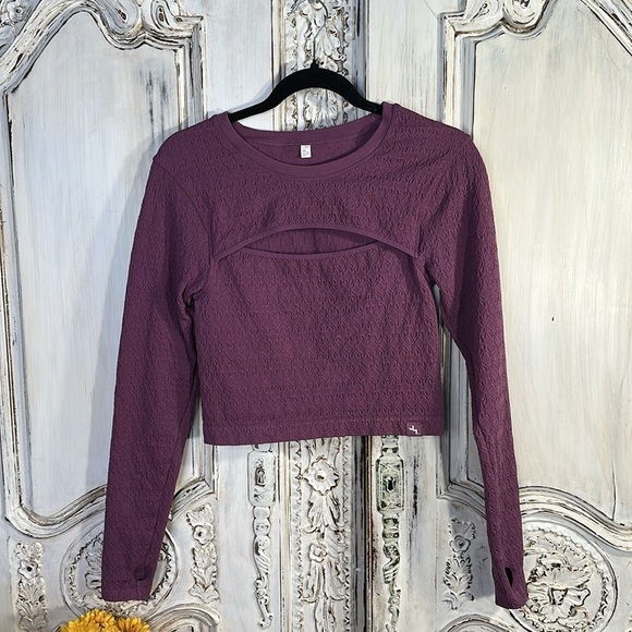 Curated Two Piece Fall Bundle - Picture 6 of 9